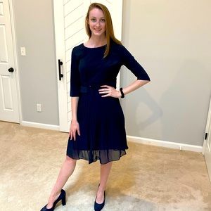 Navy Seraphine Maternity dress size 6